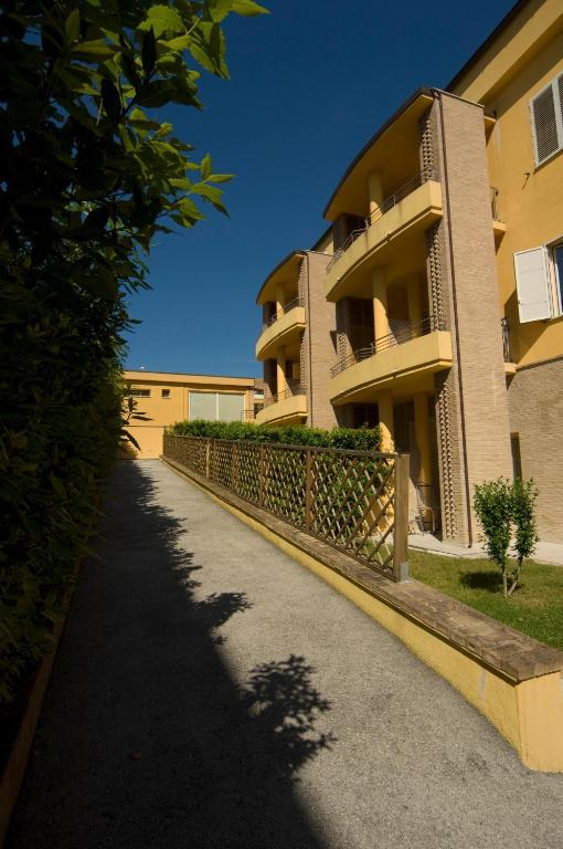 Hotel Residence Il Conero 2 Нумана Экстерьер фото